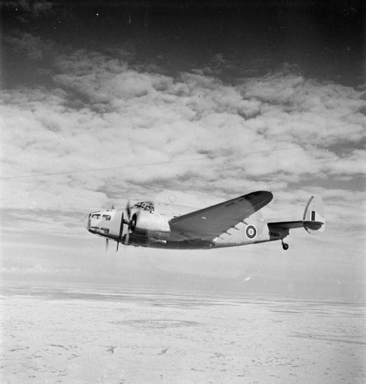 267 Squadron Raf Hudson Flying Supplies Libya Wwii Iwm Cm 4096